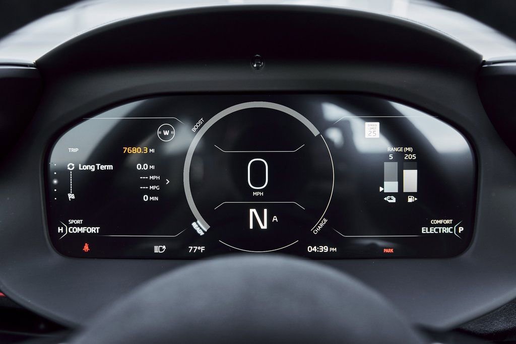 Used 2023 McLaren Artura RWD image 58