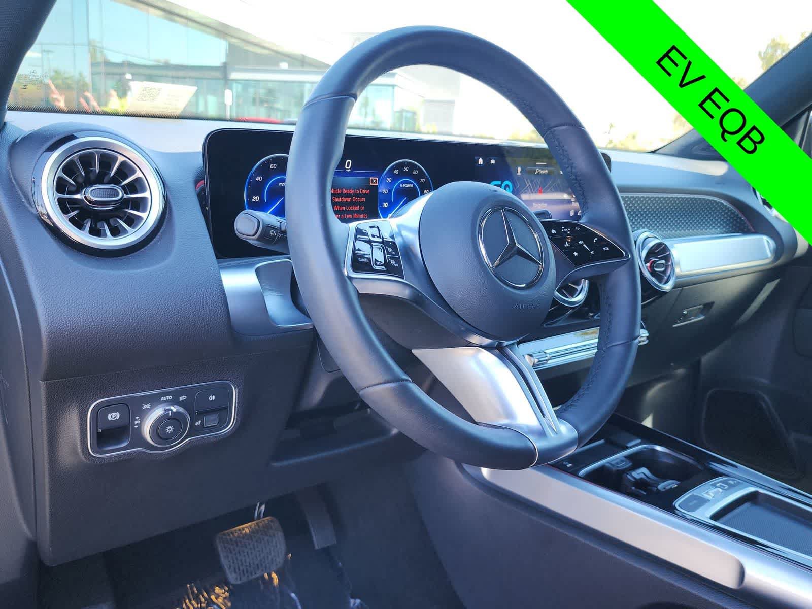 Used 2025 Mercedes-Benz EQB 250+ image 10