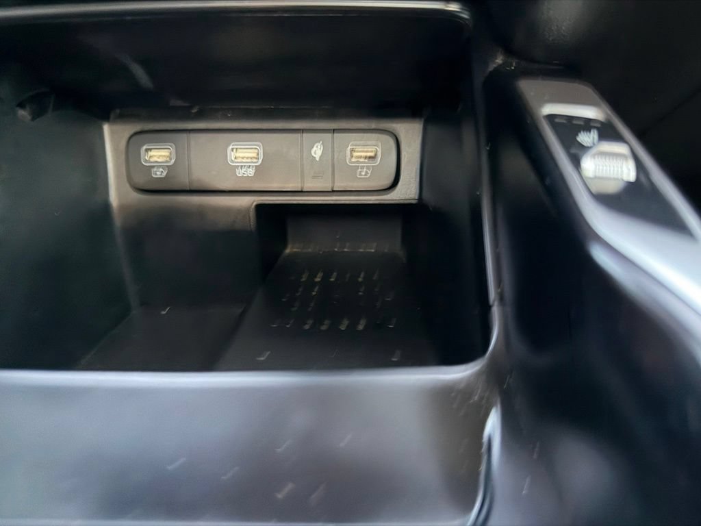 Used 2021 Kia Sorento EX w/ Panoramic Sunroof Package AWD/4WD image 23