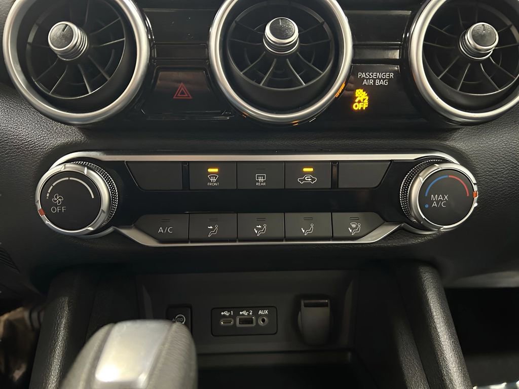 Used 2025 Nissan Sentra SV image 19