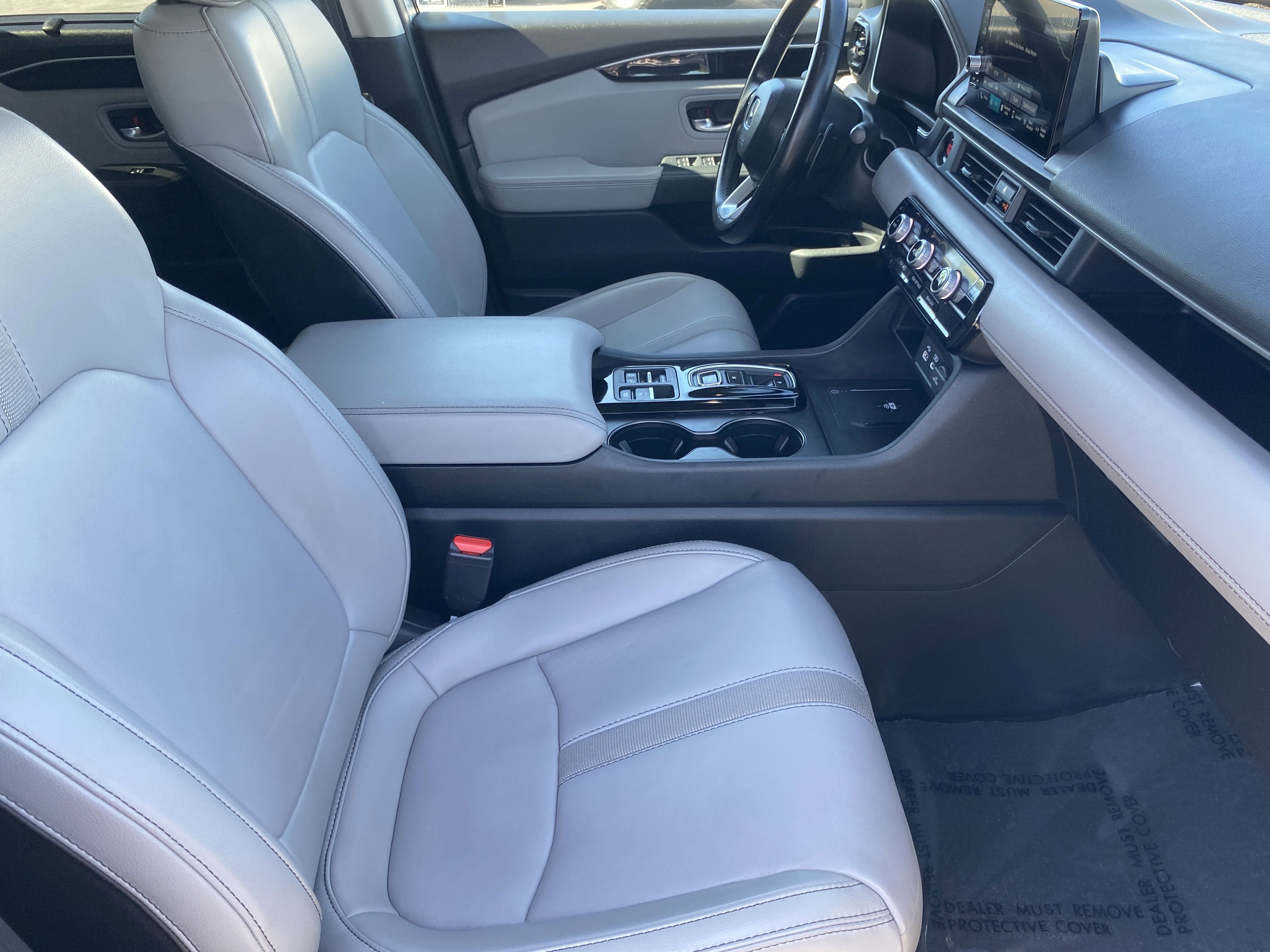 Certified 2025 Honda Pilot EX-L image 9