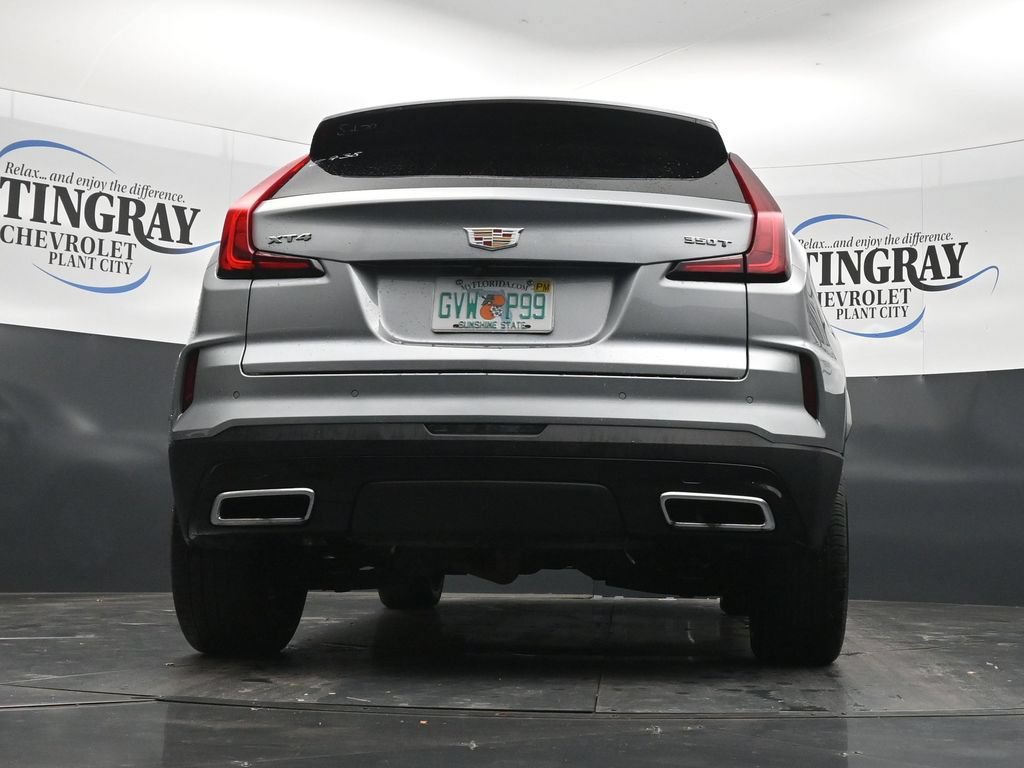 Used 2025 Cadillac XT4 Premium Luxury FWD image 31