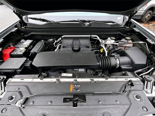 Used 2024 Chevrolet Colorado Z71 image 10