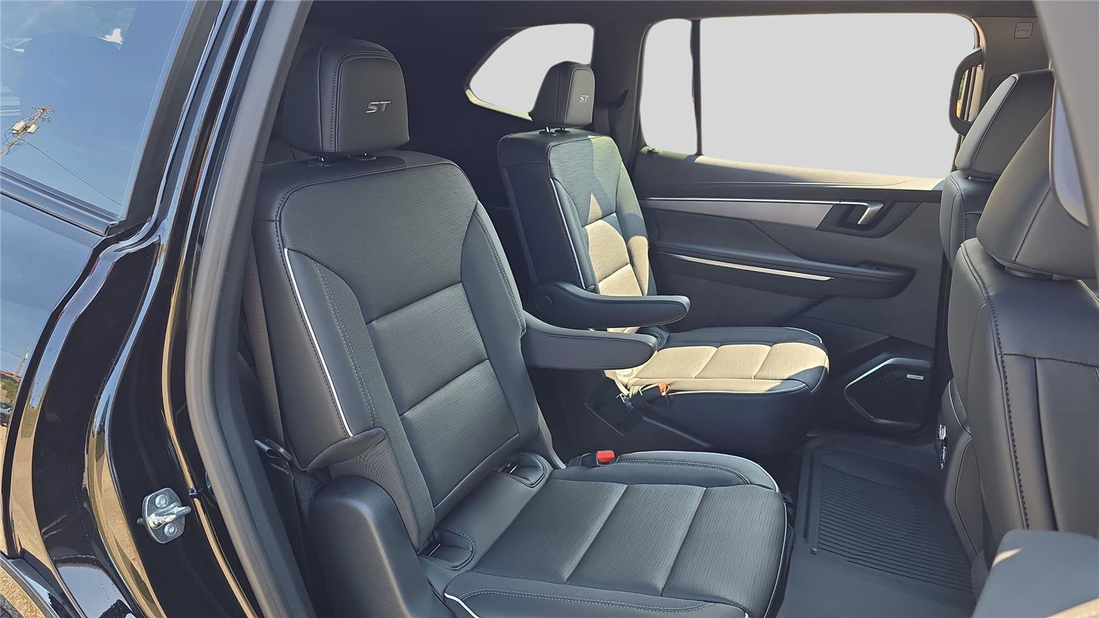 New 2026 Buick Enclave Sport Touring w/ Power Package image 14