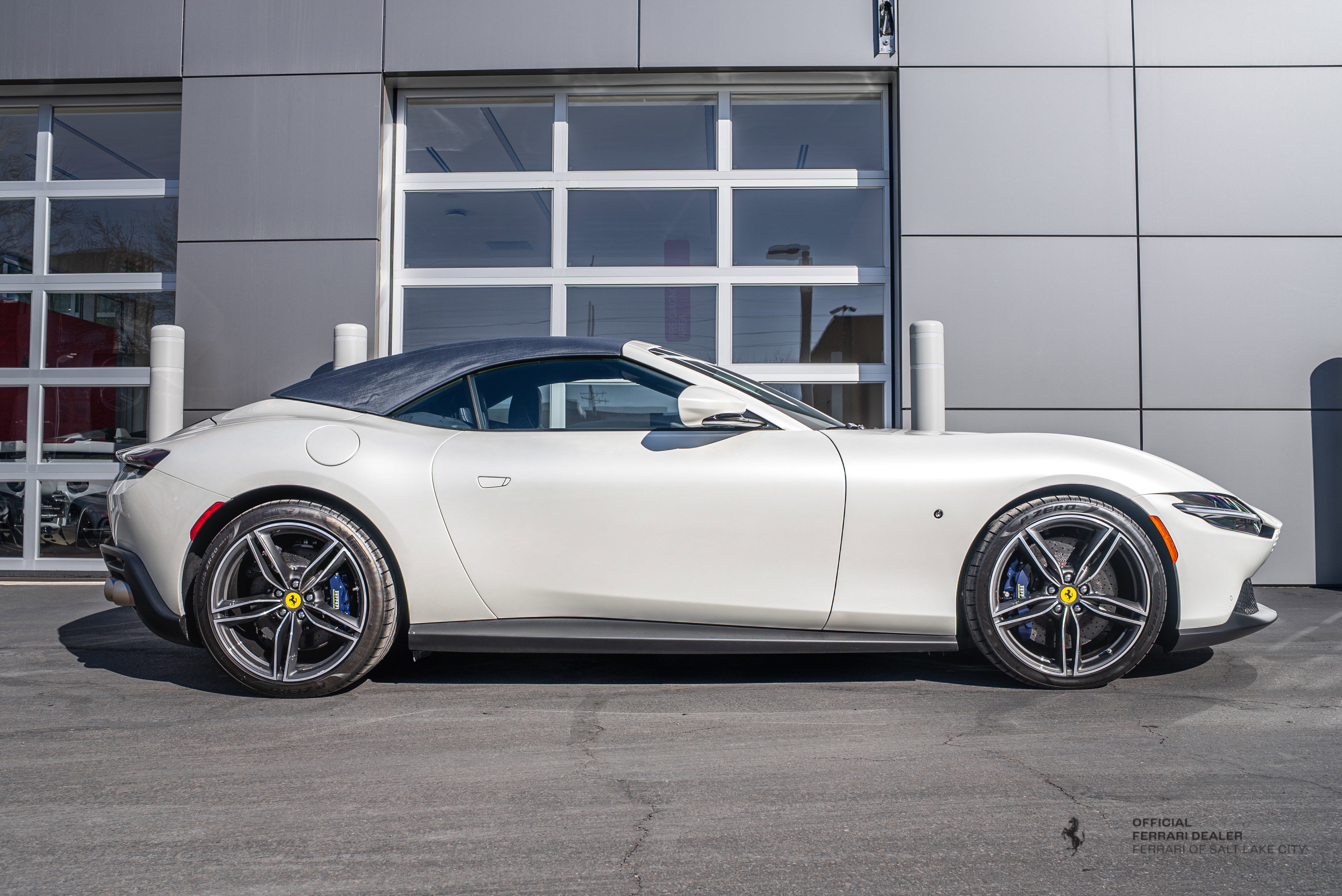 Certified 2025 Ferrari Roma Spider image 9