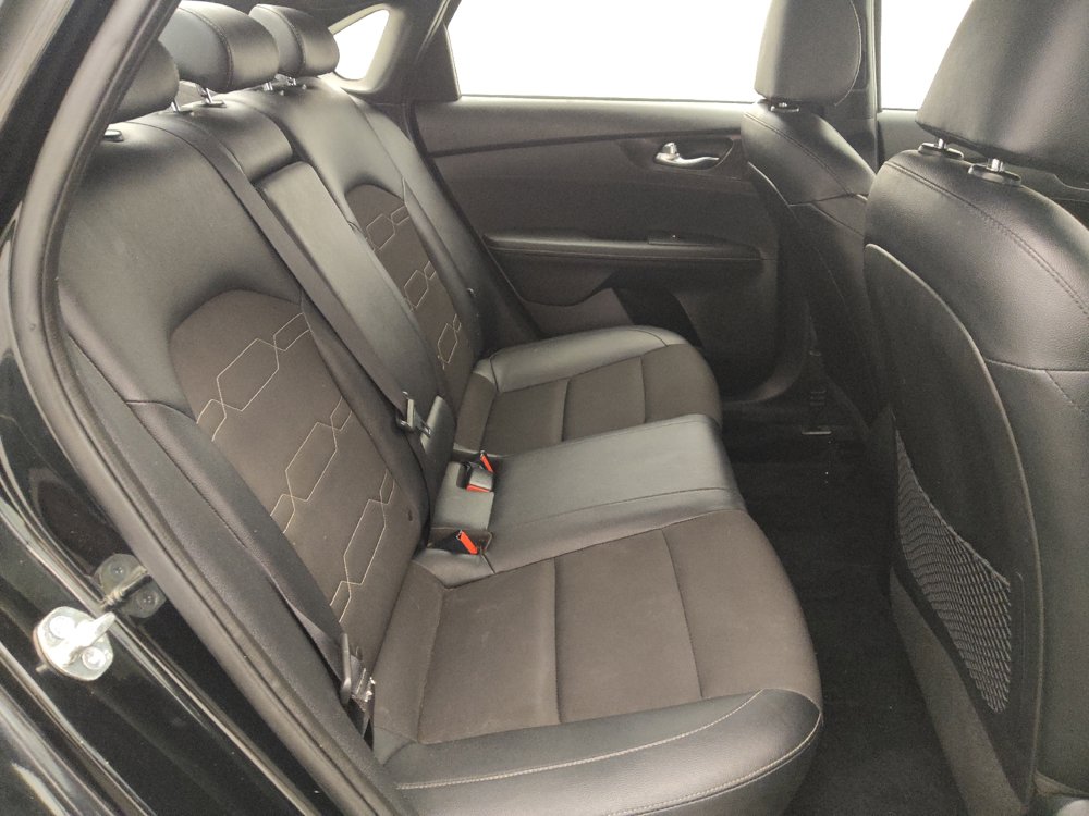 Used 2023 Kia Forte GT-Line w/ GT-Line Technology Package FWD image 19