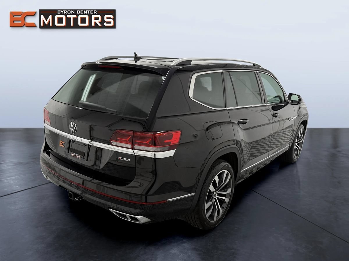 Used 2022 Volkswagen Atlas SEL Premium R-Line AWD/4WD image 6