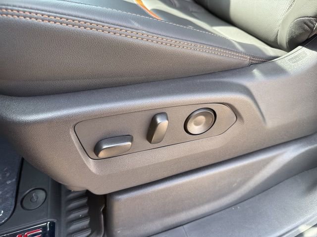 New 2026 GMC Sierra 2500 AT4 image 17