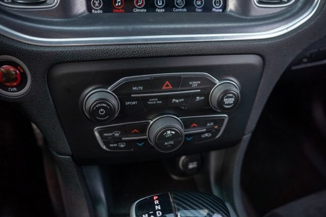 Used 2017 Dodge Charger R/T Scat Pack w/ Beats Audio Group RWD image 22