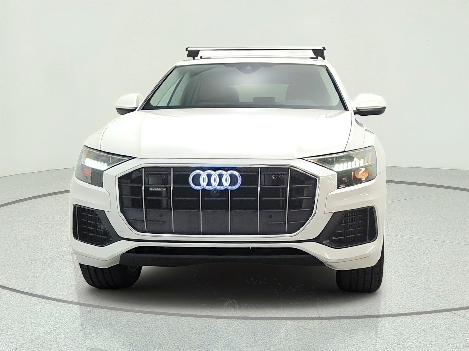 Used 2023 Audi Q8 Premium w/ Convenience Package AWD/4WD image 2