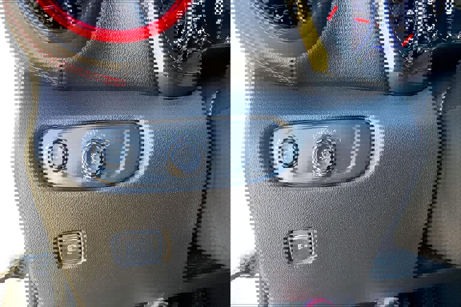 Used 2021 Chevrolet Blazer RS image 32