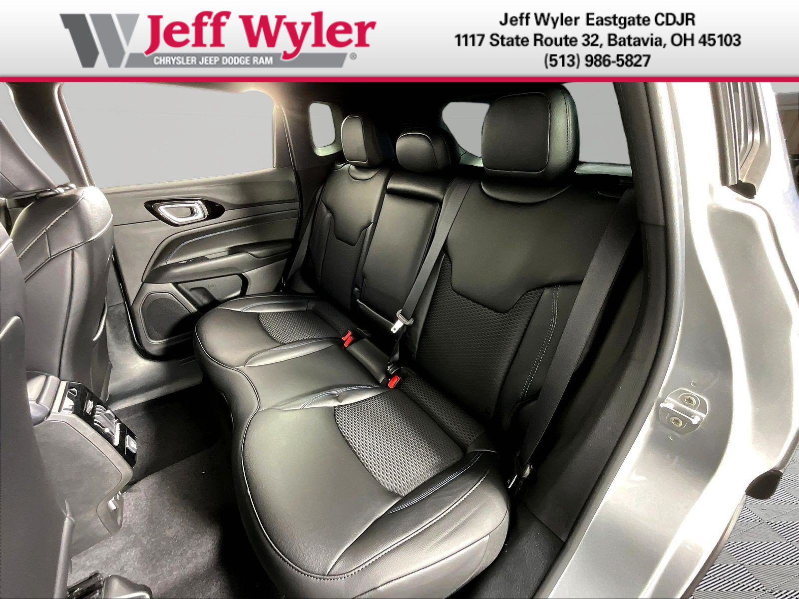 New 2026 Jeep Compass Latitude AWD/4WD image 17