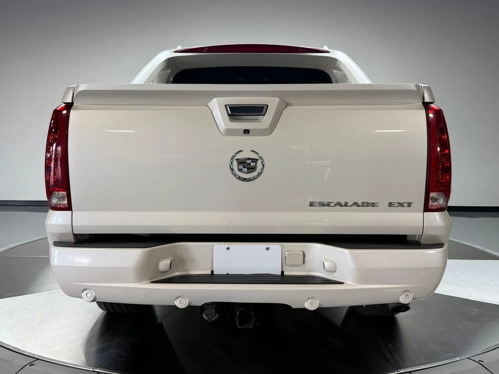 Used 2008 Cadillac Escalade EXT AWD/4WD image 5