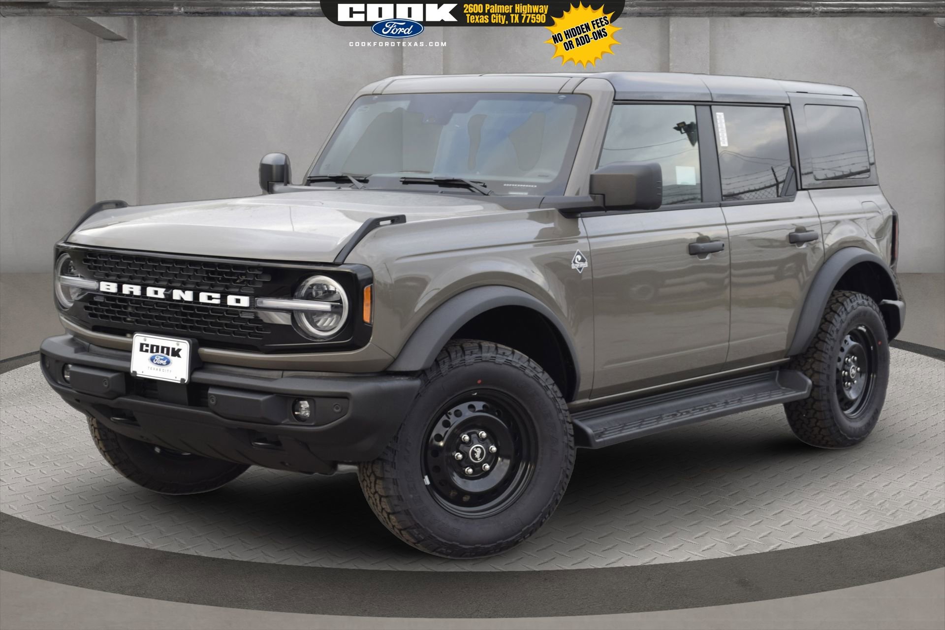 New 2026 Ford Bronco Outer Banks image 1