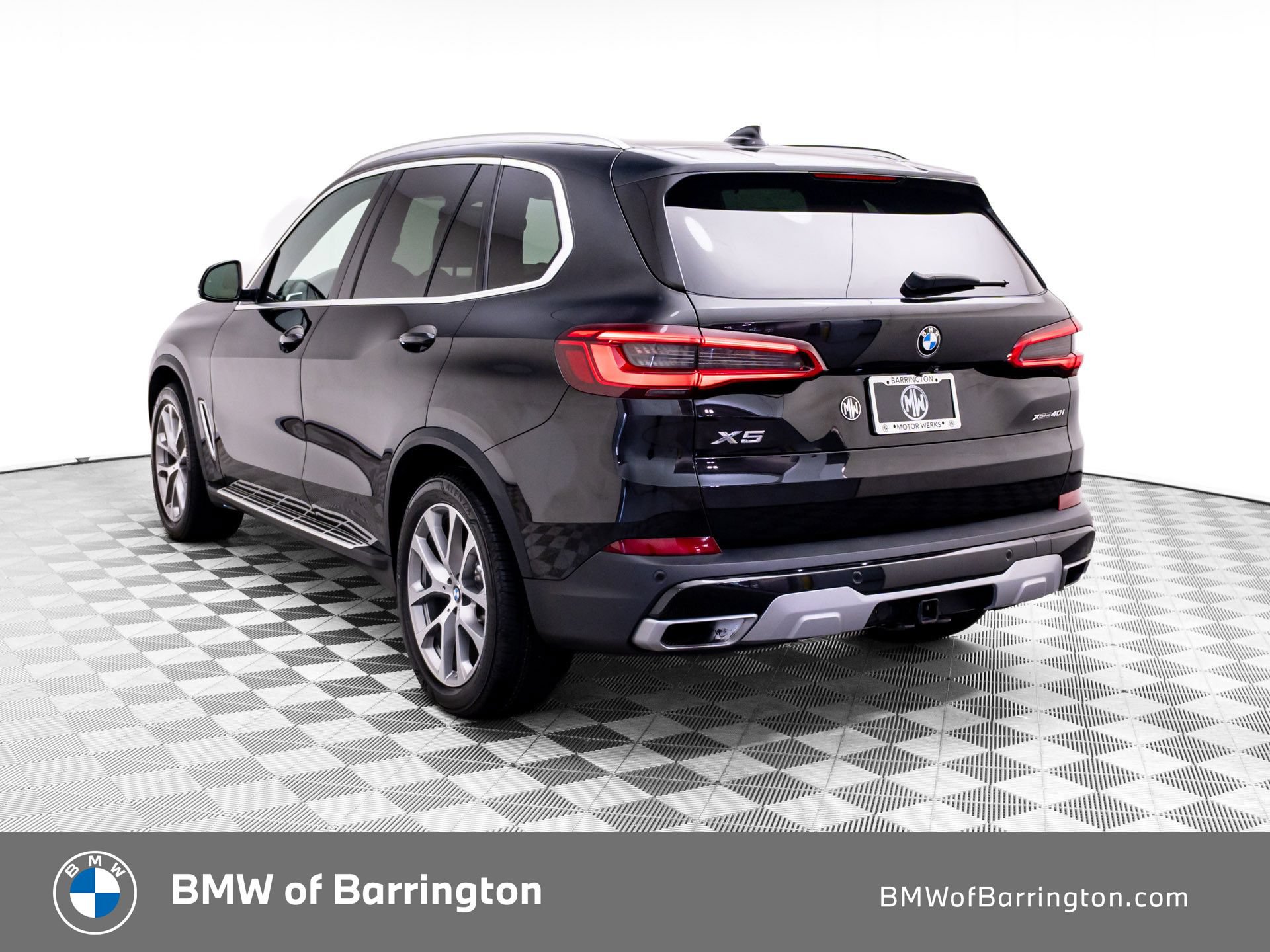 Used 2019 BMW X5 xDrive40i w/ Executive Package AWD/4WD image 3