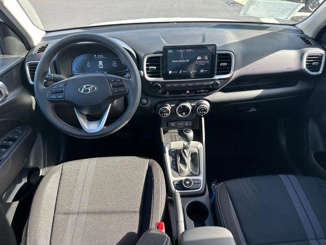 New 2026 Hyundai Venue SEL FWD image 15