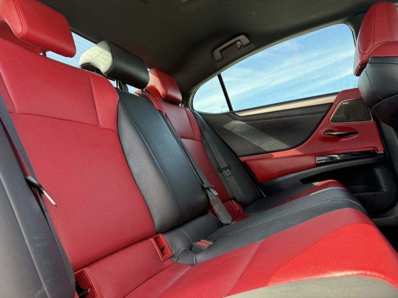 Used 2023 Lexus ES 350 F Sport w/ Accessory Package (Z2) FWD image 23