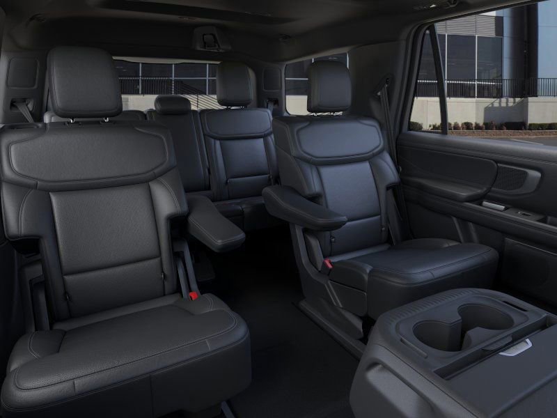 New 2026 Ford Expedition Platinum w/ Stealth Appearance Package image 11