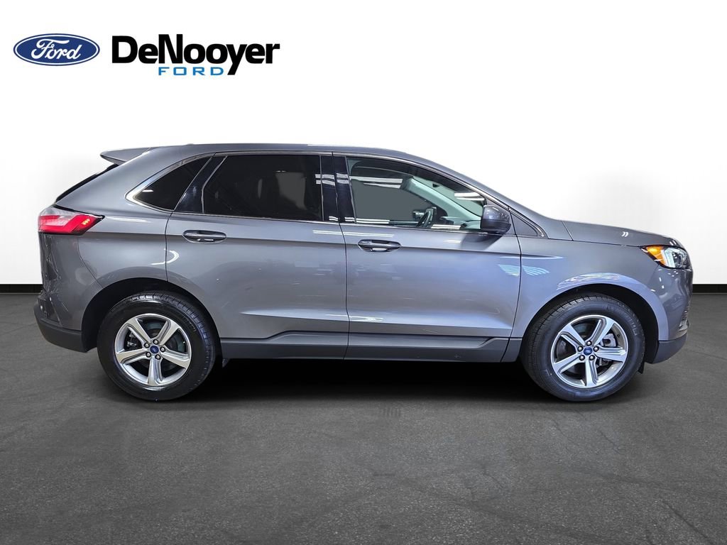 Used 2022 Ford Edge SEL w/ Convenience Package image 5