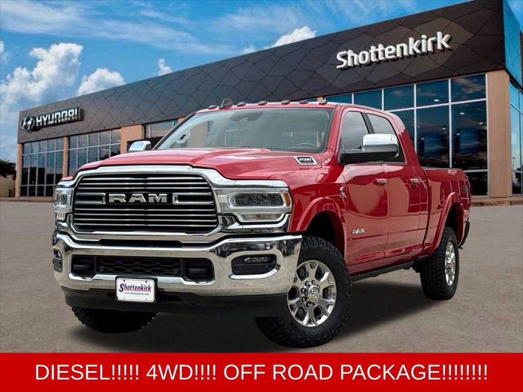 Used 2022 RAM 2500 Laramie AWD/4WD image 1