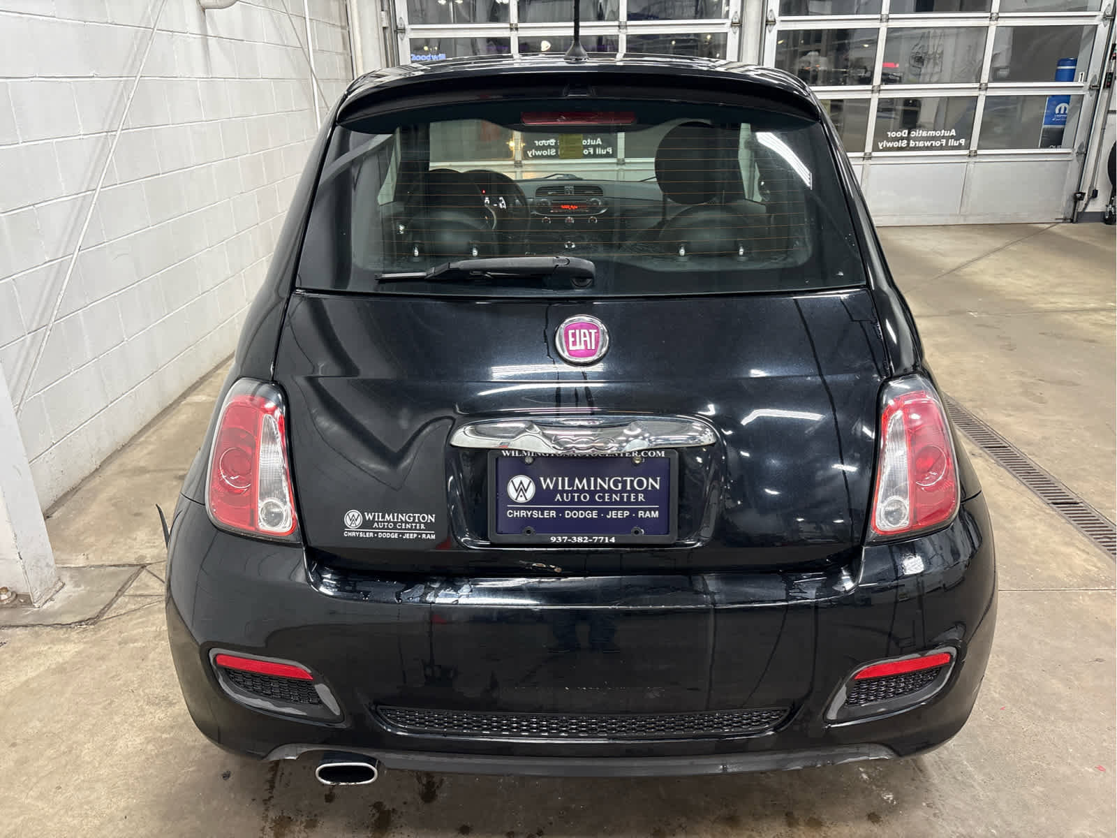 Used 2015 FIAT 500 Sport w/ Sport Appearance Group image 3