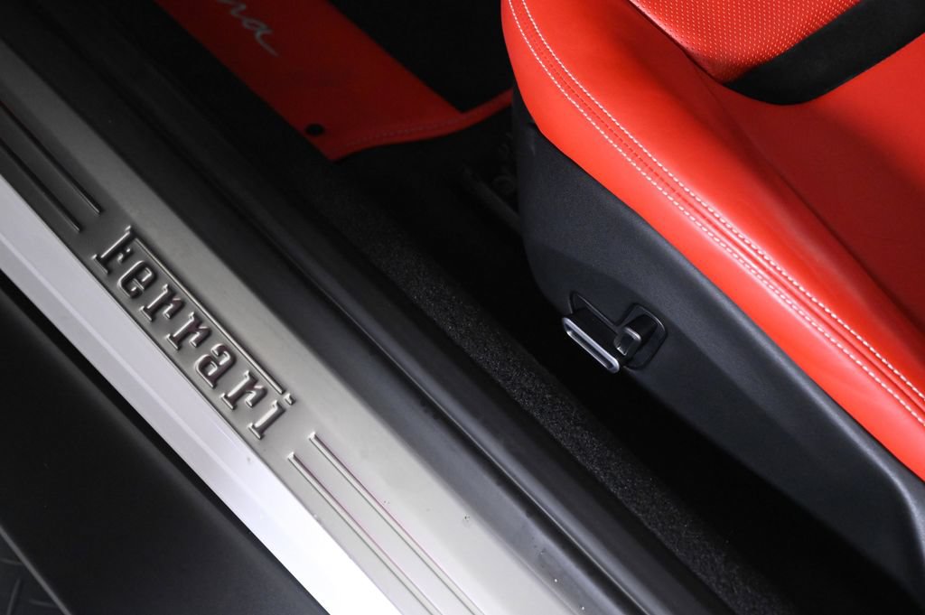 Certified 2023 Ferrari Roma RWD image 21