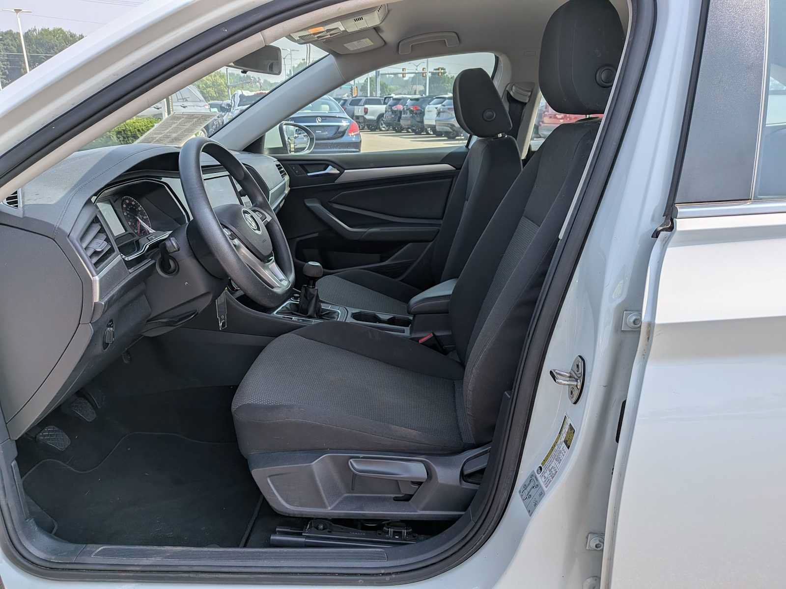 Used 2019 Volkswagen Jetta S w/ Driver Assistance Package FWD image 15