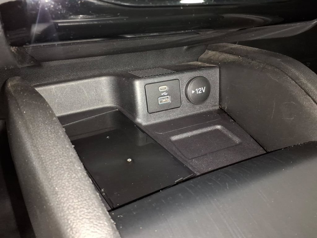 Used 2023 Ford Escape Platinum AWD/4WD image 26