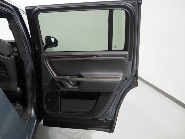 Used 2024 Rivian R1S AWD Adventure image 70