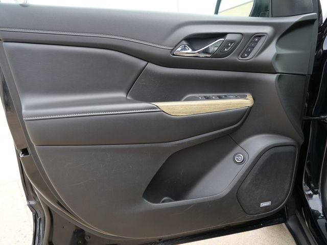 Used 2019 GMC Acadia Denali AWD/4WD image 12