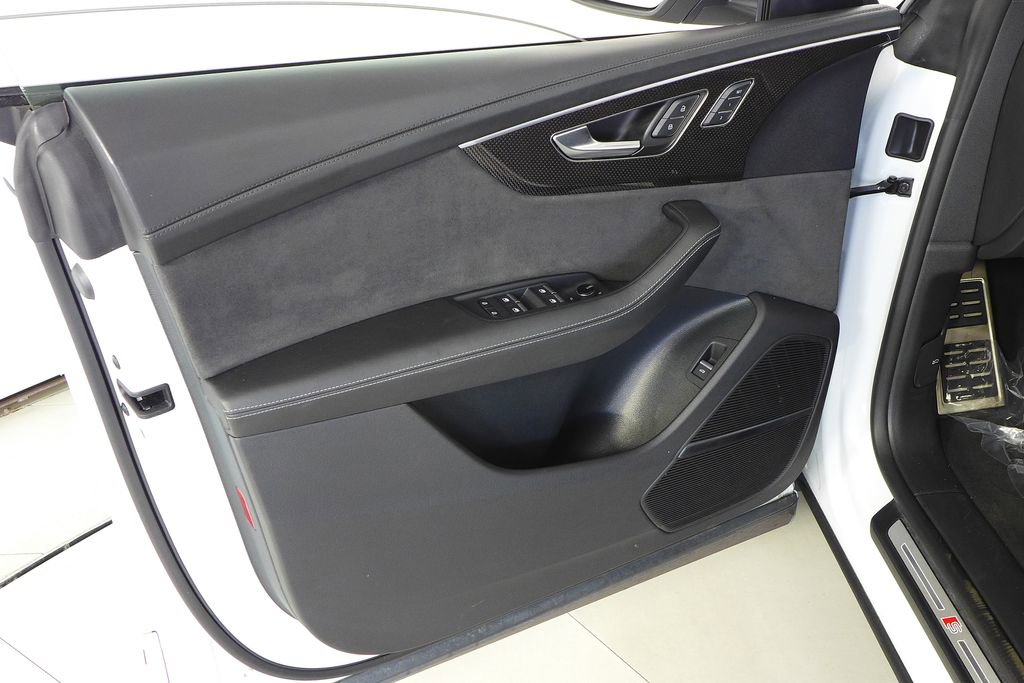 Used 2023 Audi SQ8 Prestige w/ Prestige Package image 11