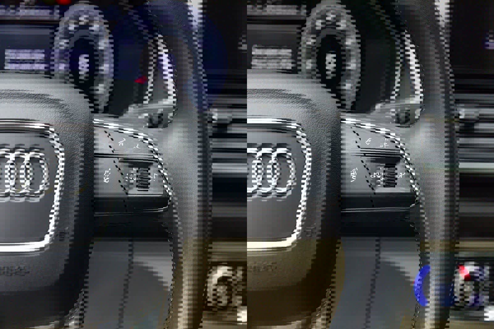 Used 2024 Audi Q5 2.0T Premium Plus image 32