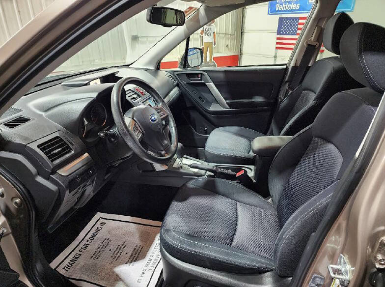 Used 2015 Subaru Forester 2.5i Premium w/ All-Weather Package image 8
