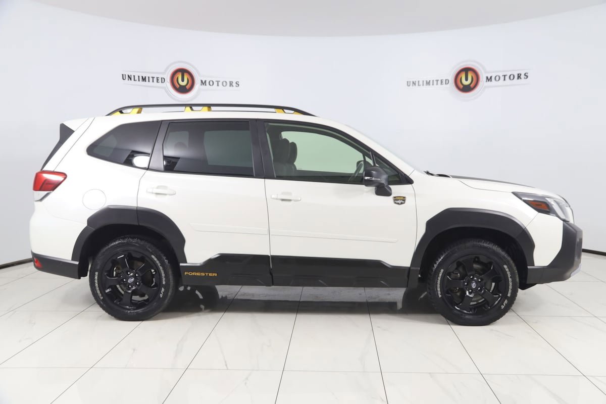 Used 2022 Subaru Forester Wilderness w/ Wilderness Package AWD/4WD image 2