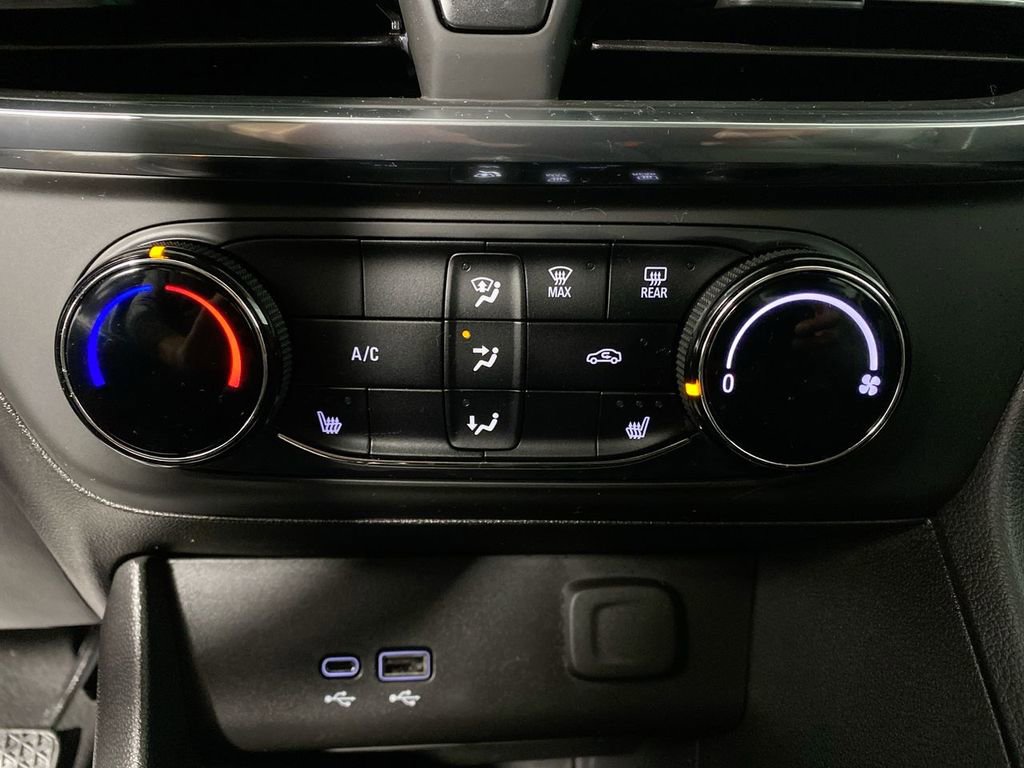 Used 2024 Buick Encore GX Preferred w/ Comfort Package image 18