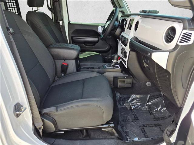 Used 2021 Jeep Gladiator Sport AWD/4WD image 19