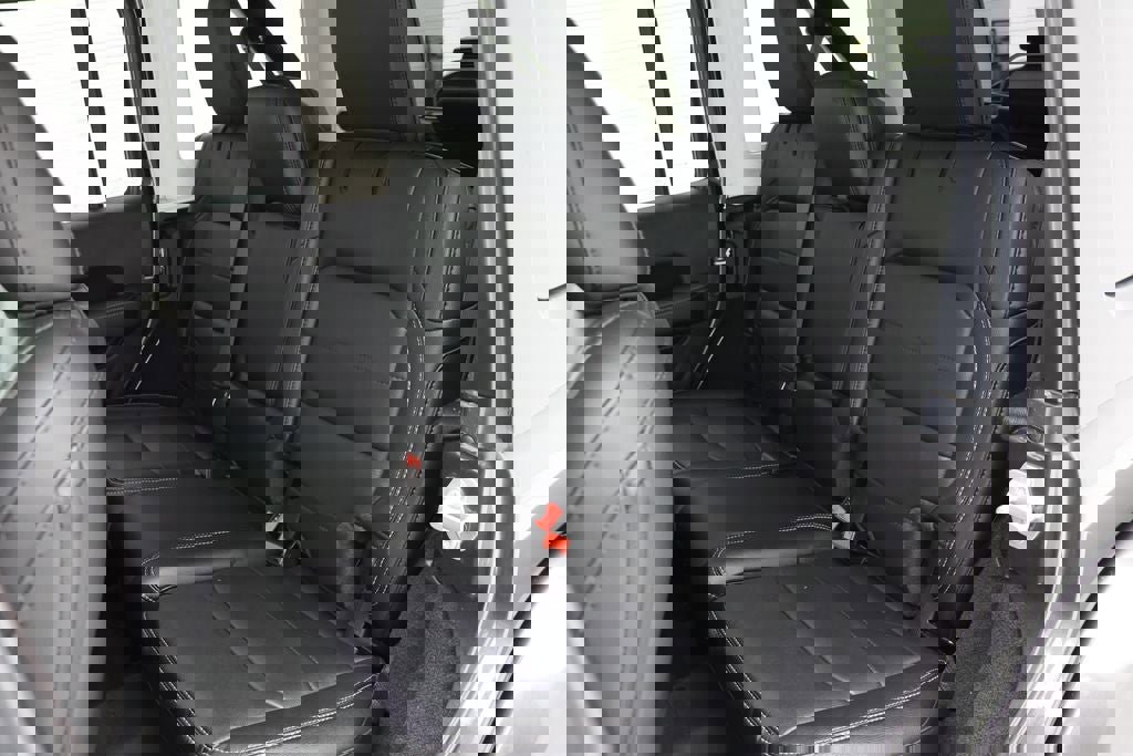 Used 2023 Jeep Wrangler Sahara w/ Cold Weather Group image 12