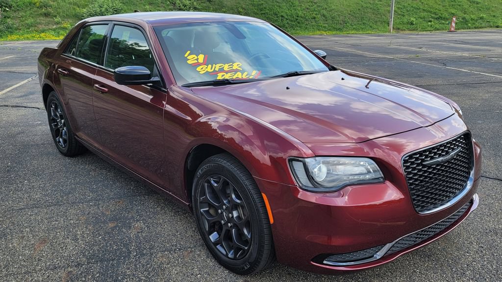 Used 2021 Chrysler 300 Touring w/ Sport Appearance Package AWD/4WD image 2