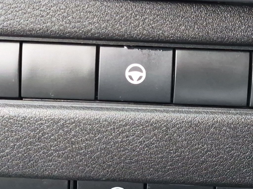 Used 2024 Nissan Rogue SV w/ SV Premium Package FWD image 36