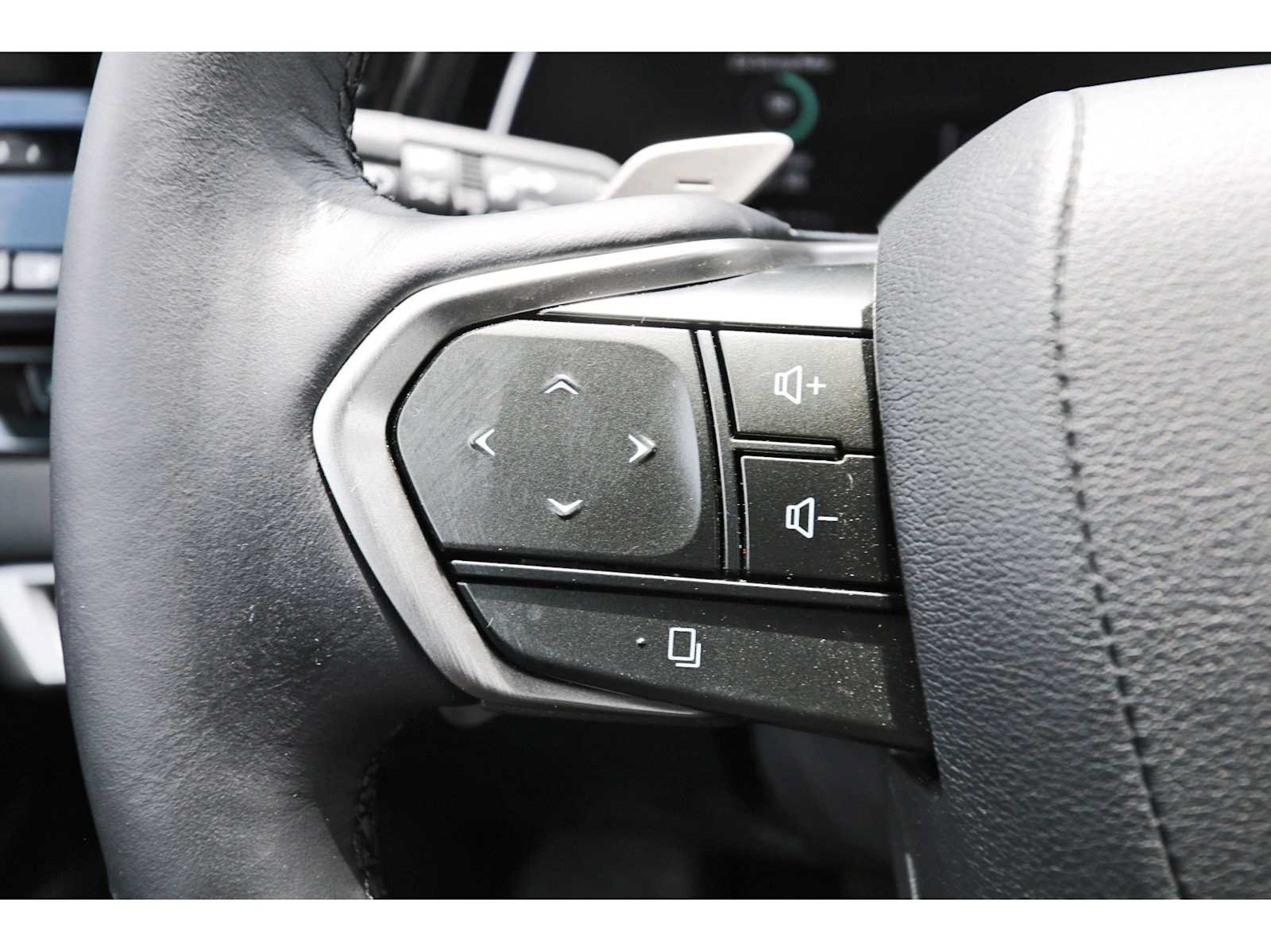 Used 2025 Lexus RX 450h AWD w/ Luxury Package image 15