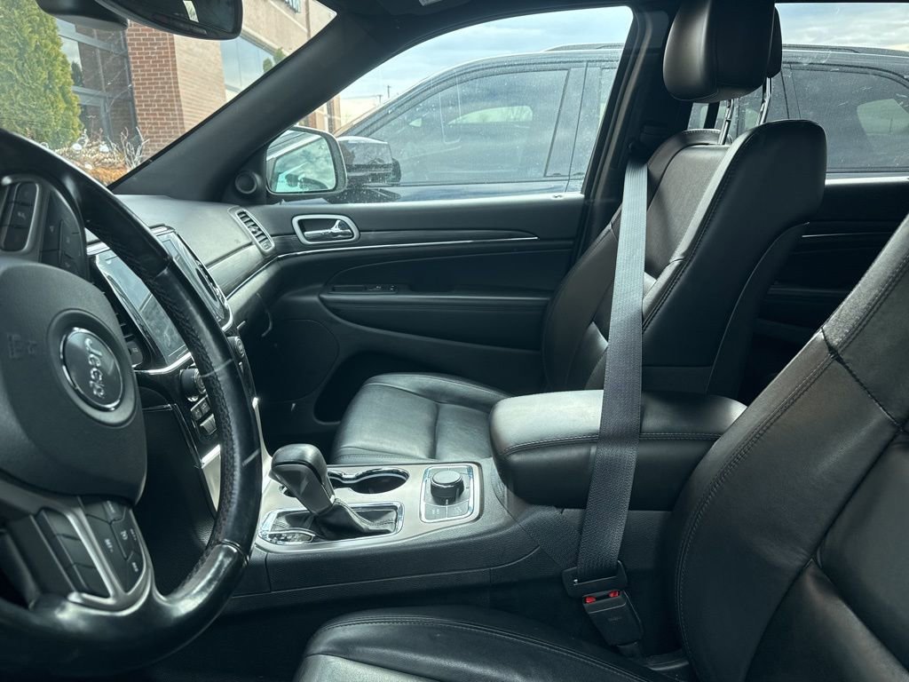 Used 2021 Jeep Grand Cherokee Limited image 7