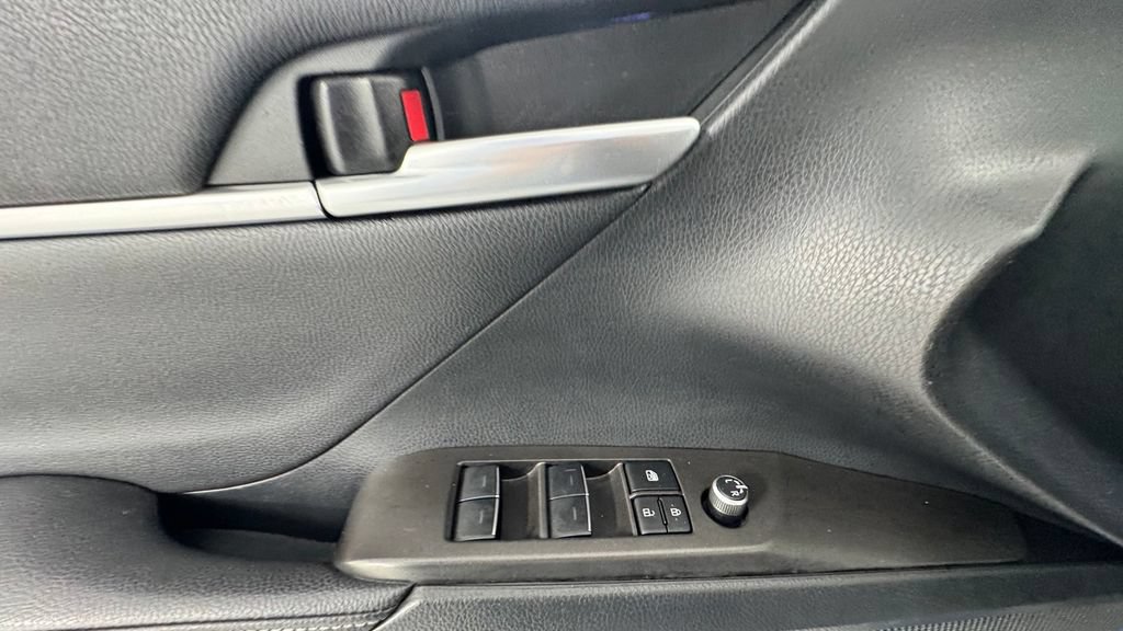 Used 2024 Toyota Camry XSE w/ Navigation Package FWD image 17