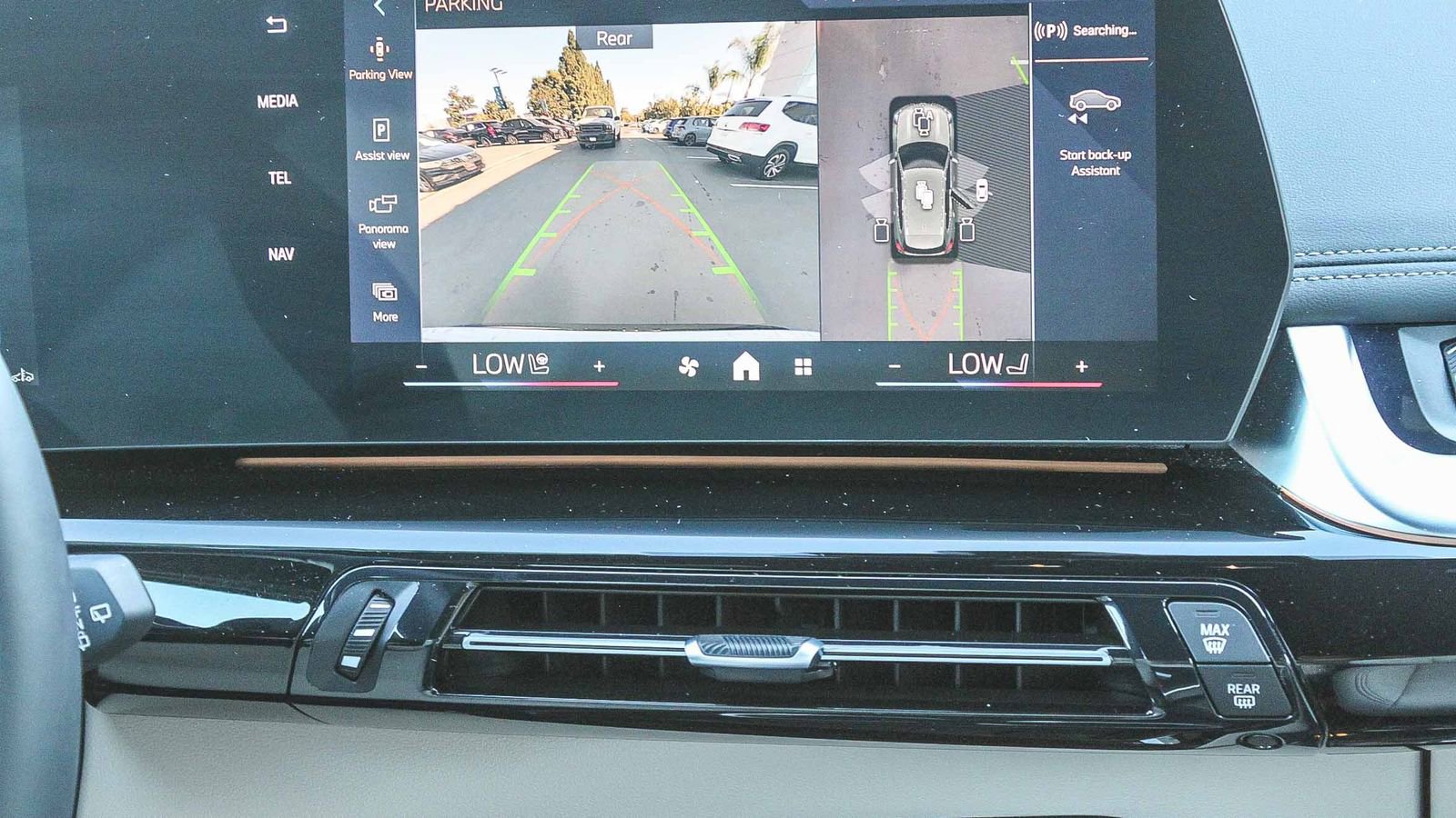 Used 2025 BMW X1 xDrive28i w/ Technology Package image 15