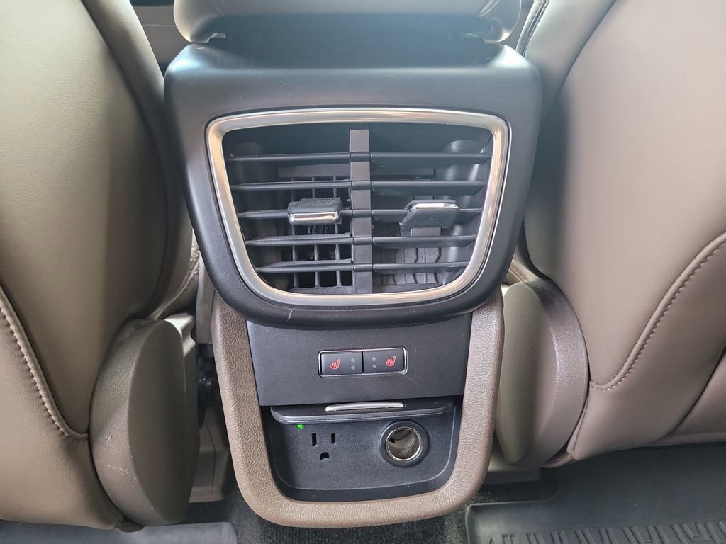 Used 2018 Lincoln MKX Reserve w/ Driver Assistance Package image 14