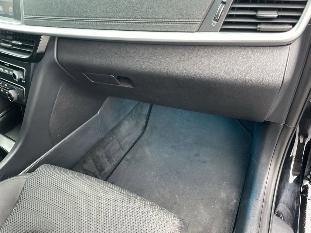 Used 2019 Kia Optima LX image 30