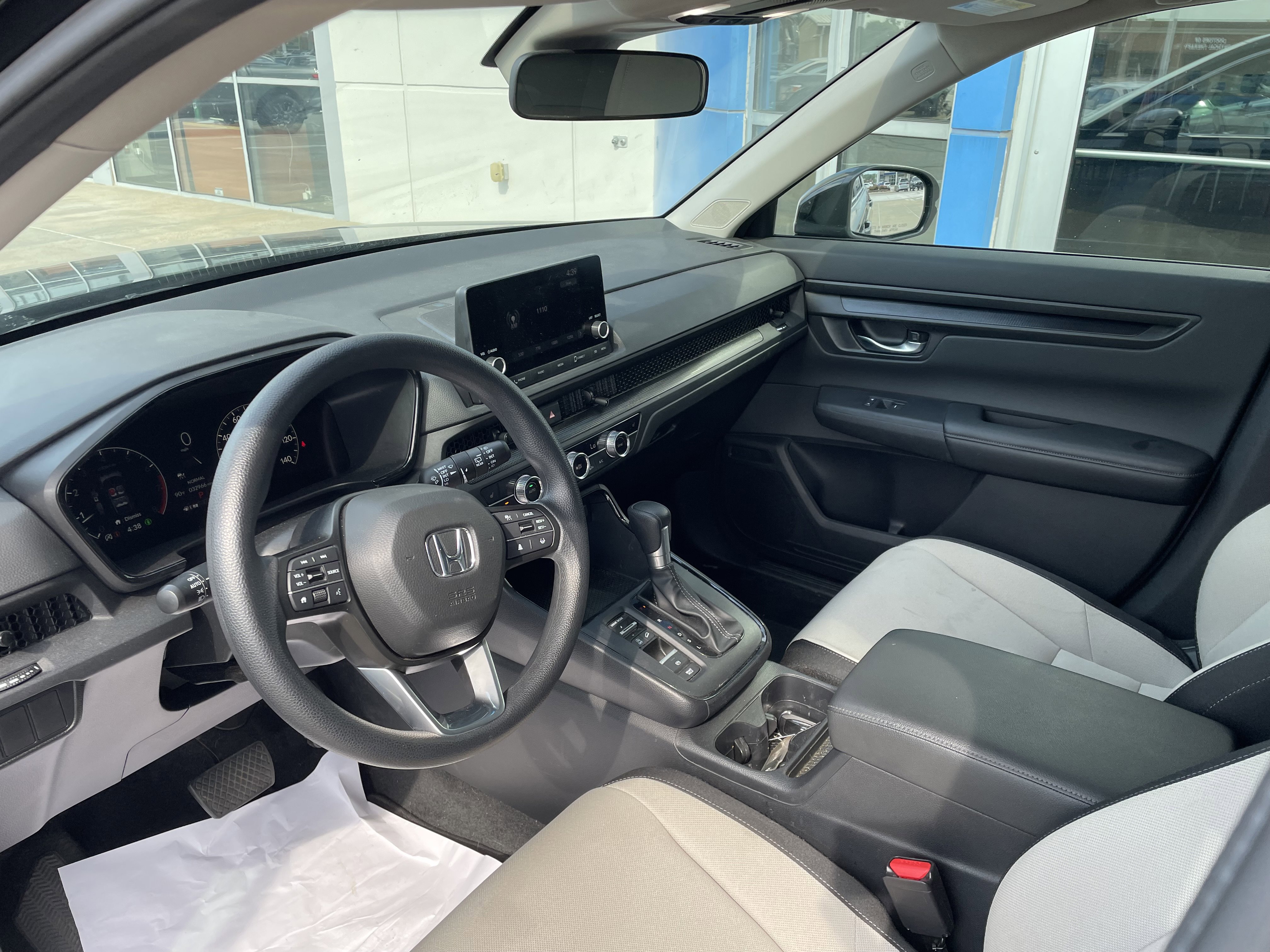 Used 2024 Honda CR-V EX image 10