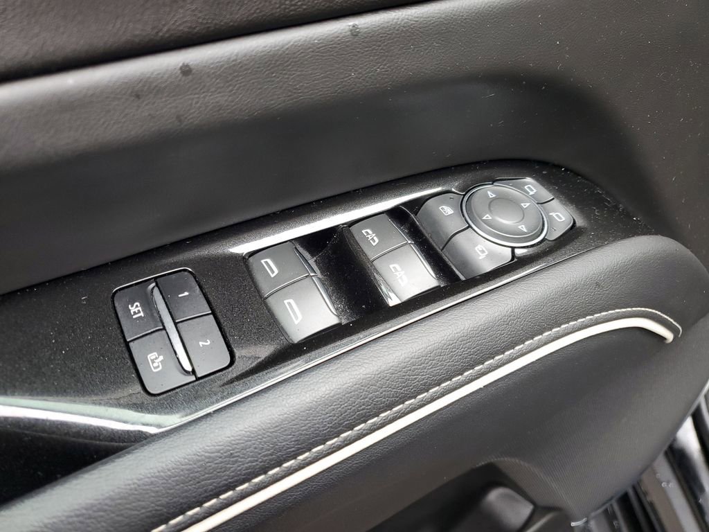 Used 2023 Cadillac Escalade Sport w/ LPO, ONYX Package image 21