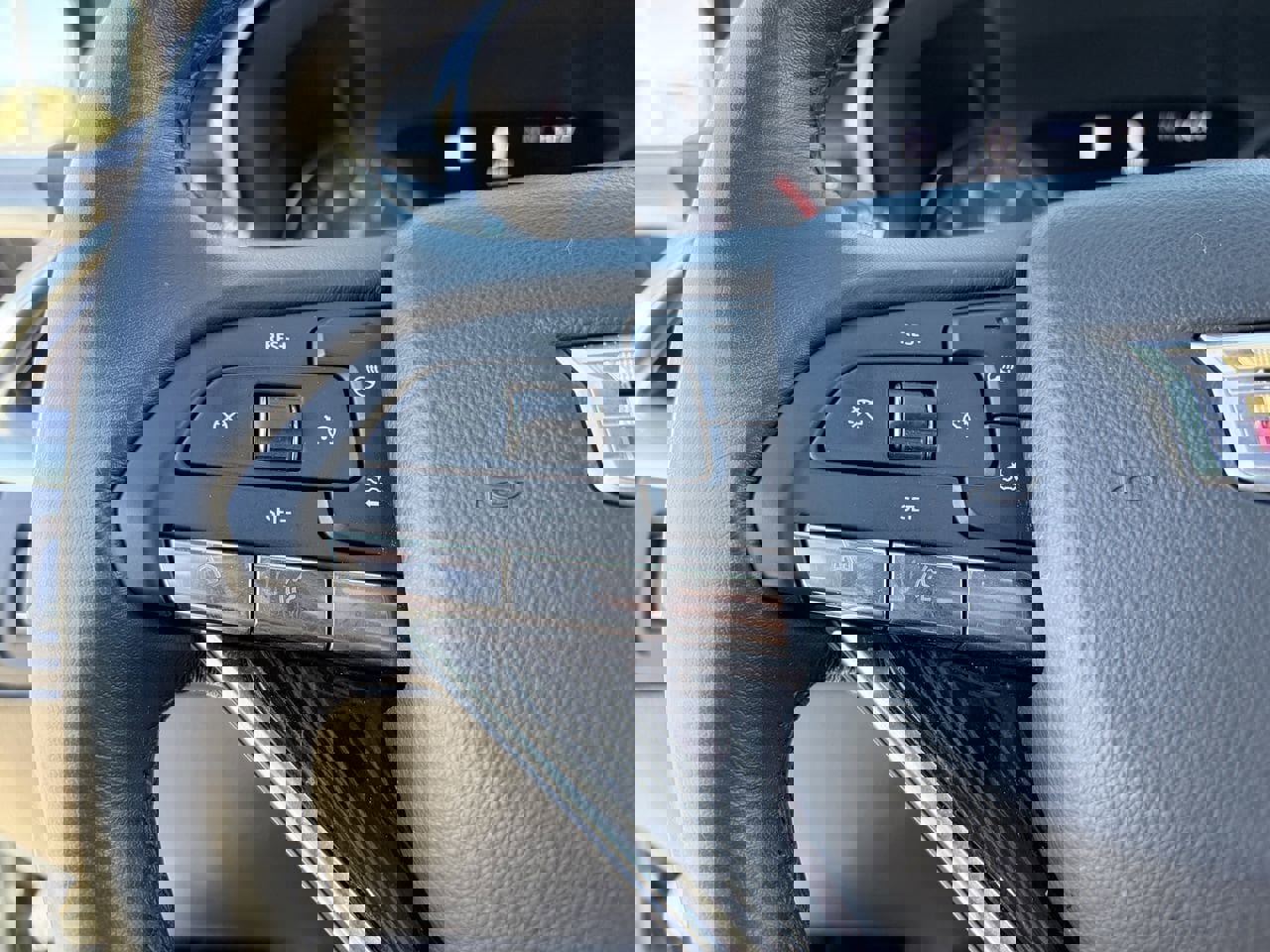 Certified 2023 Cadillac XT6 Premium Luxury w/ Technology Package image 22