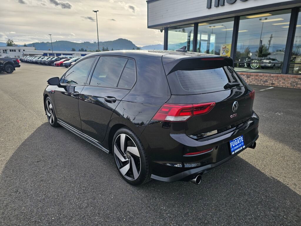 Used 2022 Volkswagen GTI SE image 8