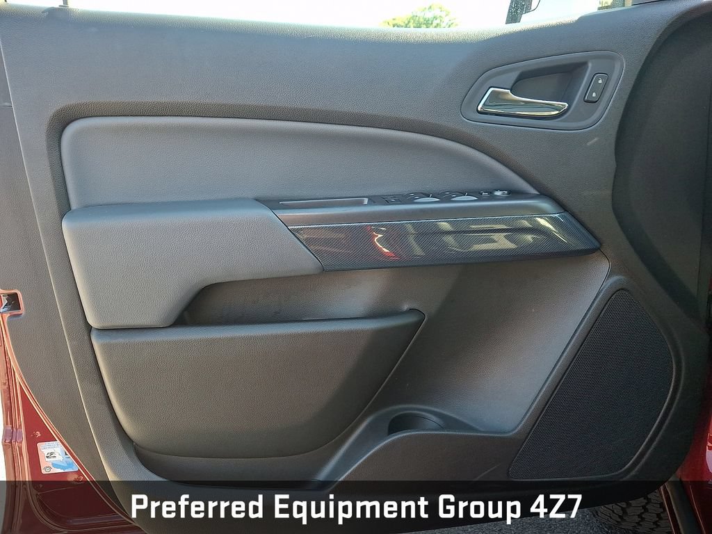Used 2017 Chevrolet Colorado Z71 AWD/4WD image 15